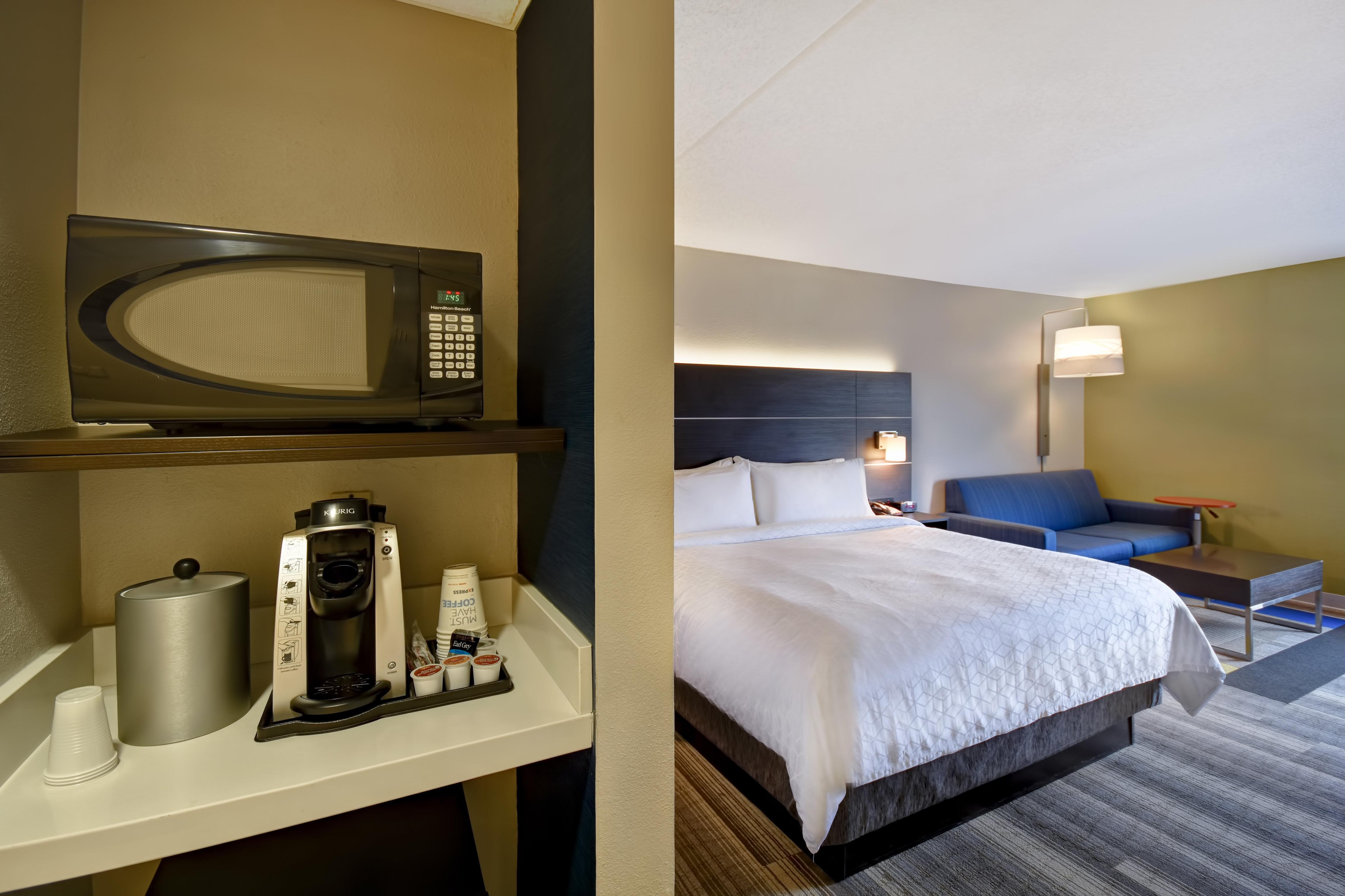 Holiday Inn Express & Suites Allentown-Dorney Park Area By Ihg Exteriör bild